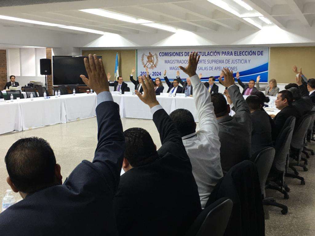 Comisión de Postulación.